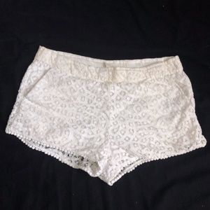 H&M White Shorts *NEVER WORN*